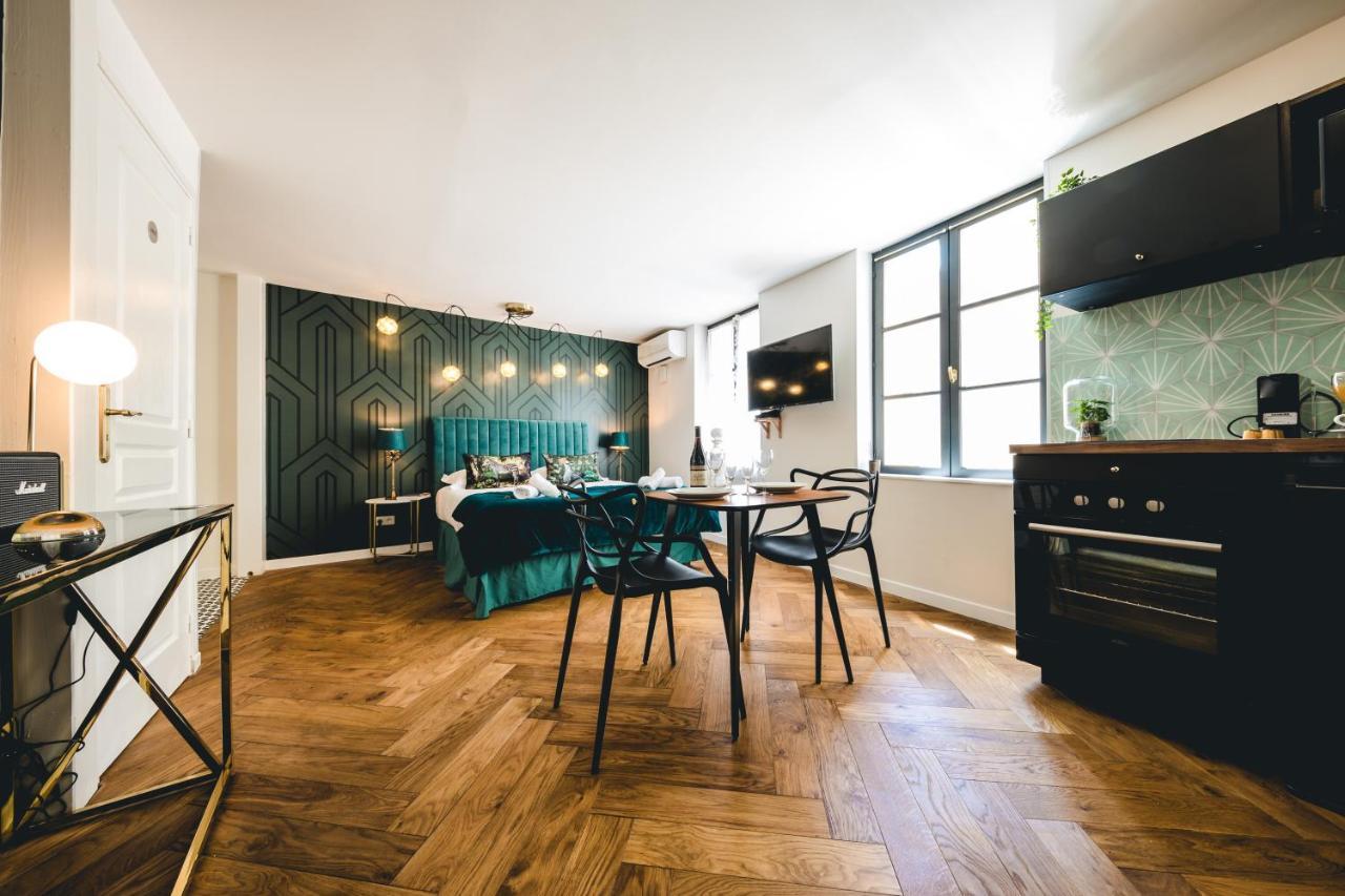 אביניון Les Precieuses Suites & Spa I מראה חיצוני תמונה